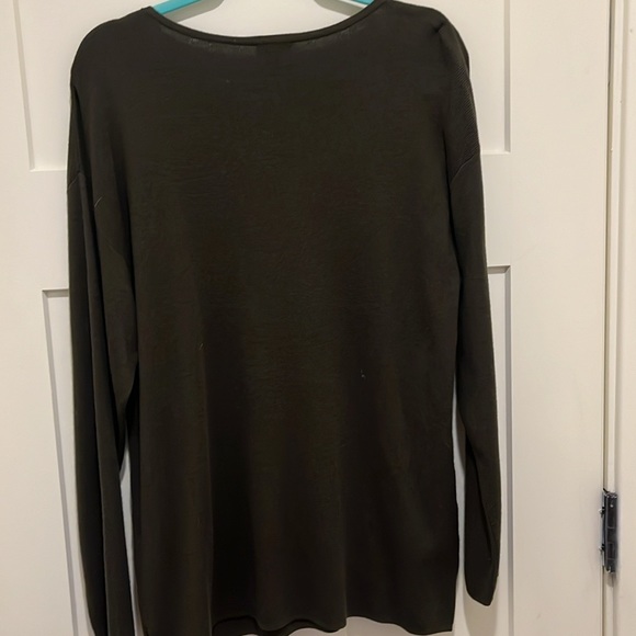 Talbots olive green sweater - Picture 5 of 5